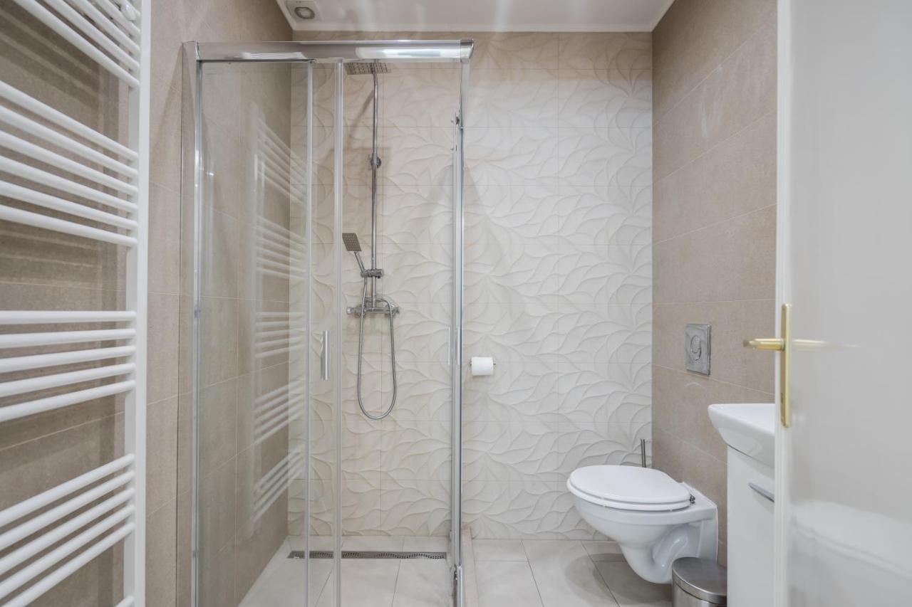 Bpr Ethereal Panoramic Suite With A/C & Balcony ブダペスト エクステリア 写真